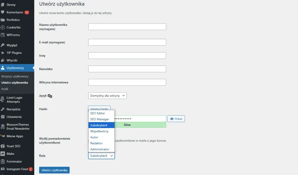 “Add New User” form with a list of roles: Subscriber, Editor, Administrator